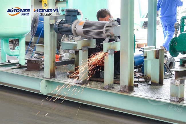 輸油臂及液壓系統的工作原理