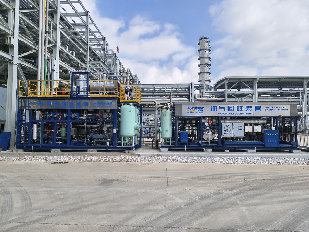 油氣回收設(shè)備實景圖.jpg