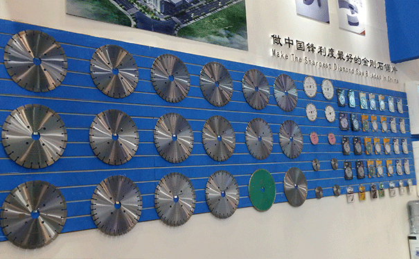 昌利石材鋸片高速發(fā)貨致力服務客戶 昌利石材鋸片高速發(fā)貨致力服務客戶